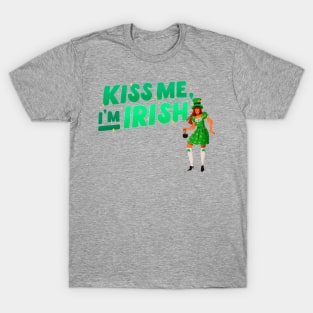 Kiss me I'm Irish Woman in Irish costume with Pot of Gold T-Shirt